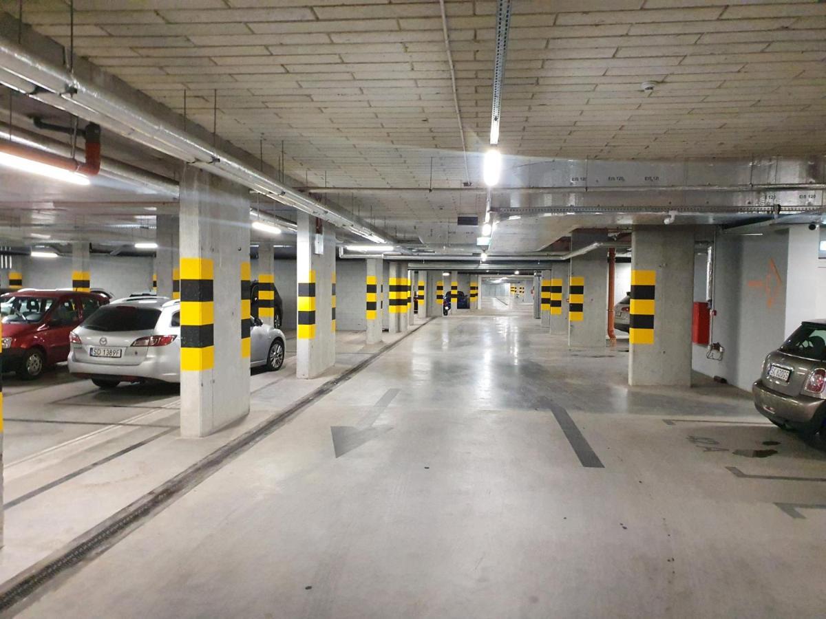 Osiedle Ptasie, New - Lux - Priv Parking Катовице Екстериор снимка